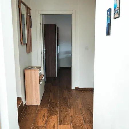 Apartment Leskovcanka *