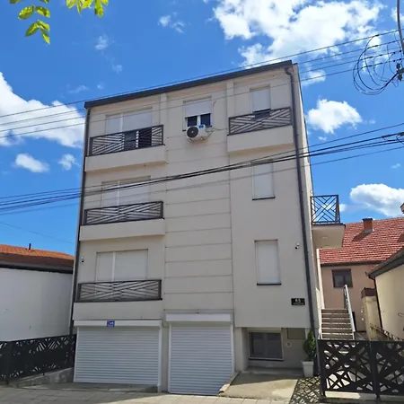 Daire Leskovcanka Leskovac (Jablanica)